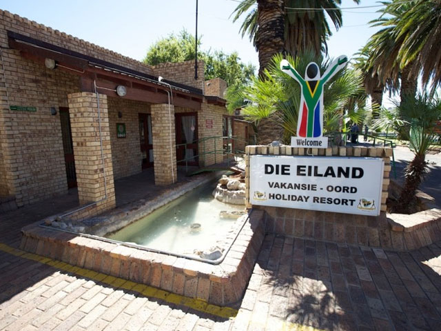 Upington Resort Accommodation - Die Eiland Holiday Resort