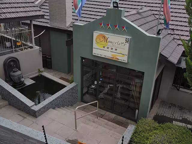 Guest House in Upington - Moonriver Guest House
