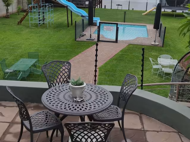 Guest House in Upington - Moonriver Guest House