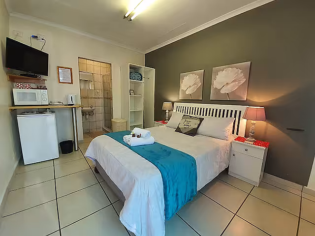 Guest House Accommodation in Upington - Tehillah Guest House